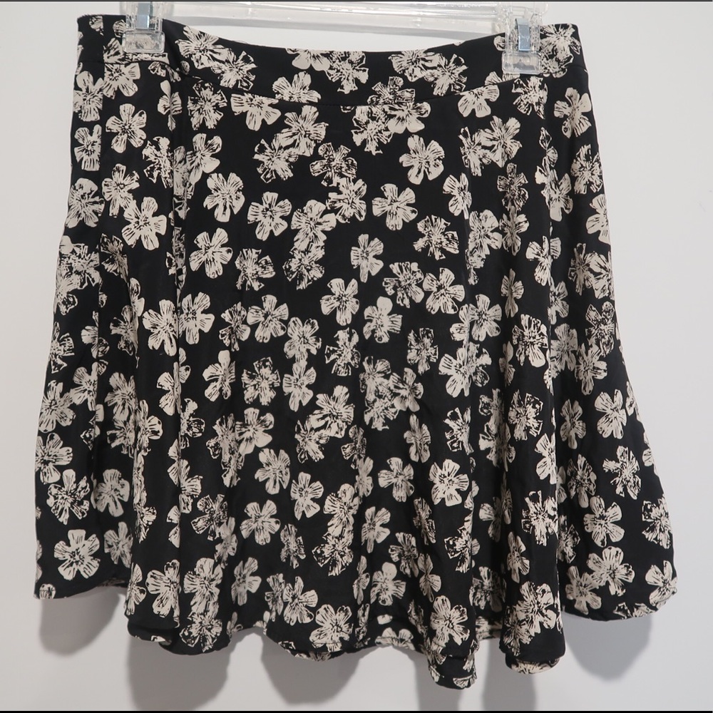 Lush Black and White Floral Skirt - Size M (NWOT)